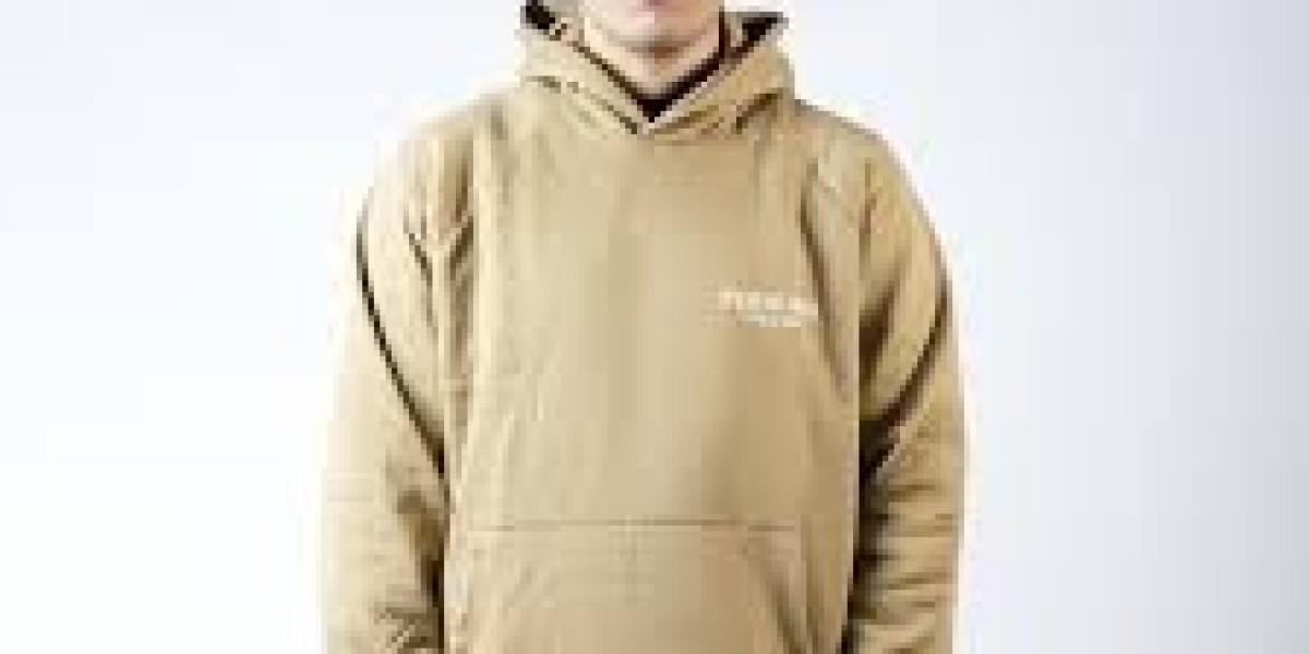 Essentials Hoodie Trends You Can’t Ignore This Season
