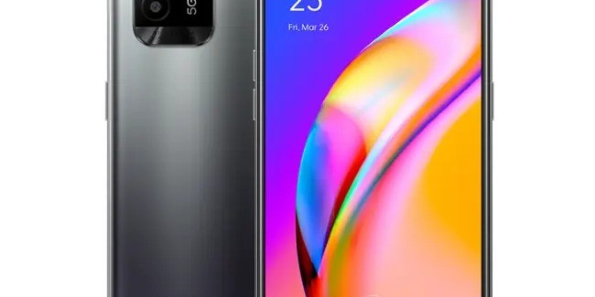 A Stylish 5G Smartphone That Delivers Performance and Value