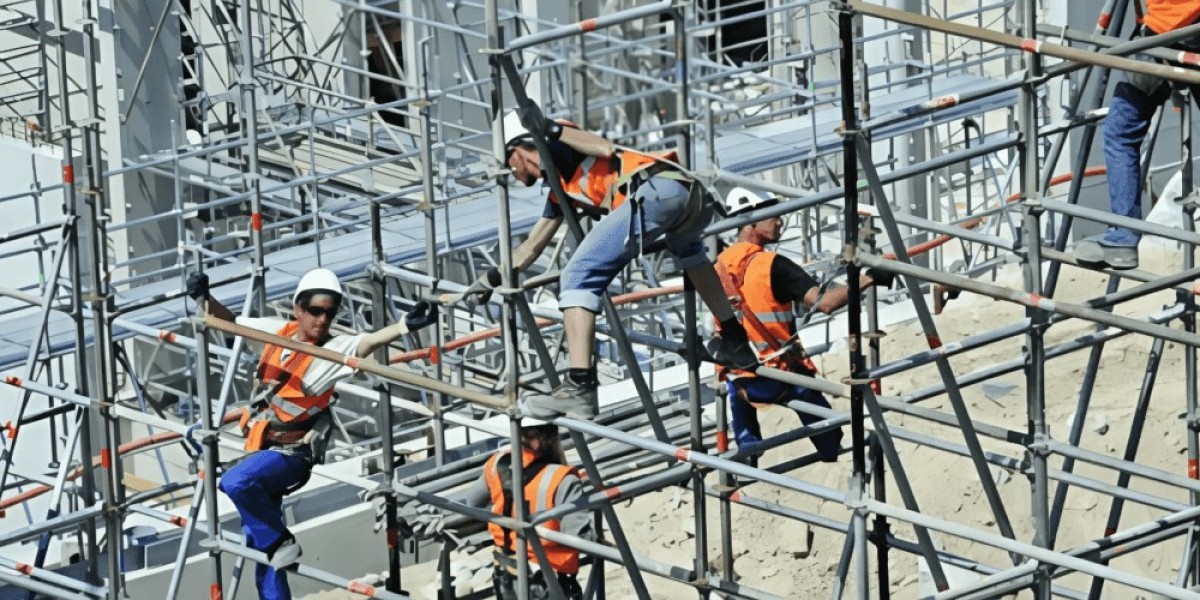 Affordable Scaffolding Dismantling in Salford