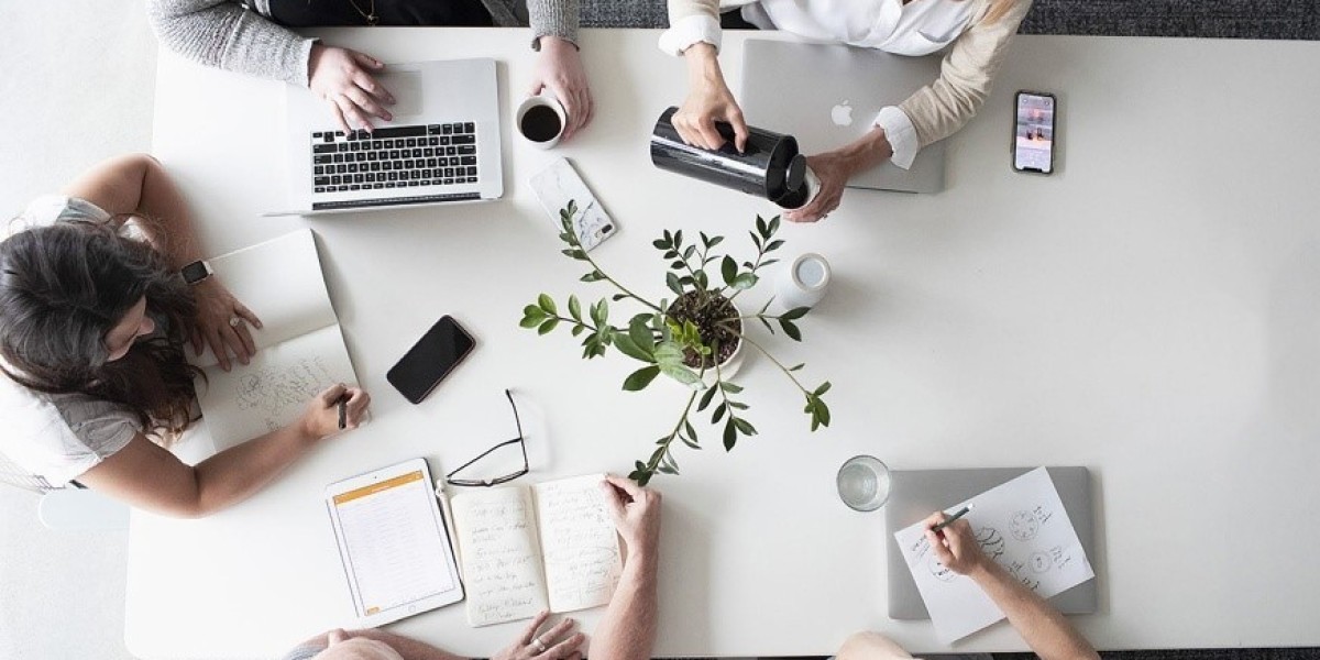 Why Brand Clarity is the New Necessity in 2026