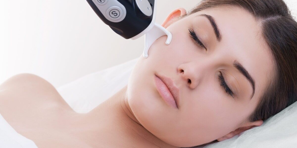 Top Dermatologists for Fractional Laser Treatment in Dubai