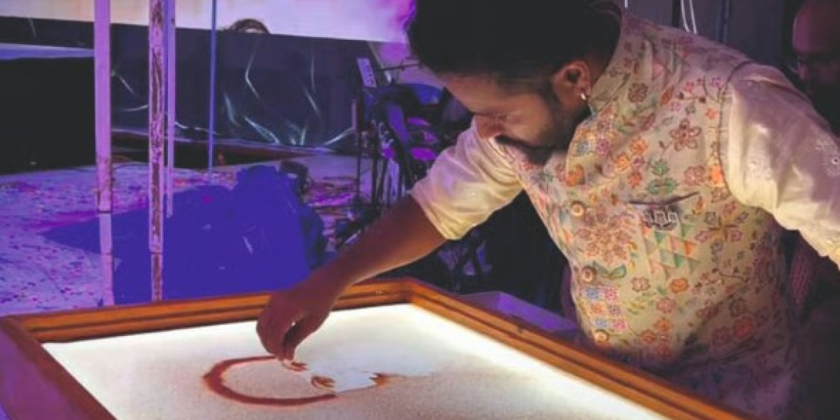 Sandartlive | Sandartlive performance | Sand Art Renu
