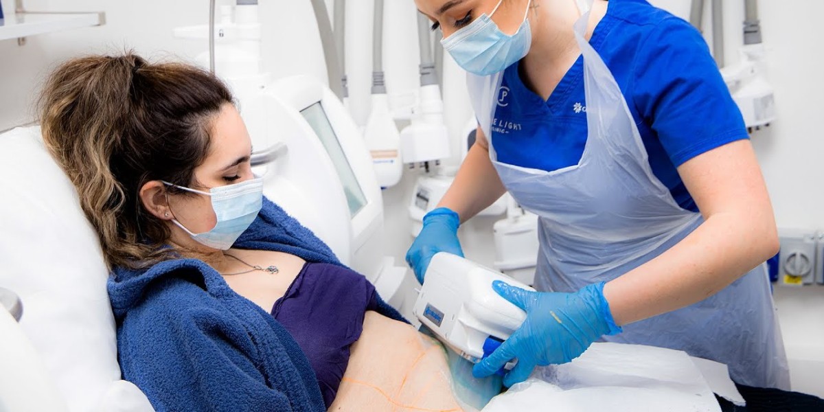 تجميد دهون البطن في الرياض