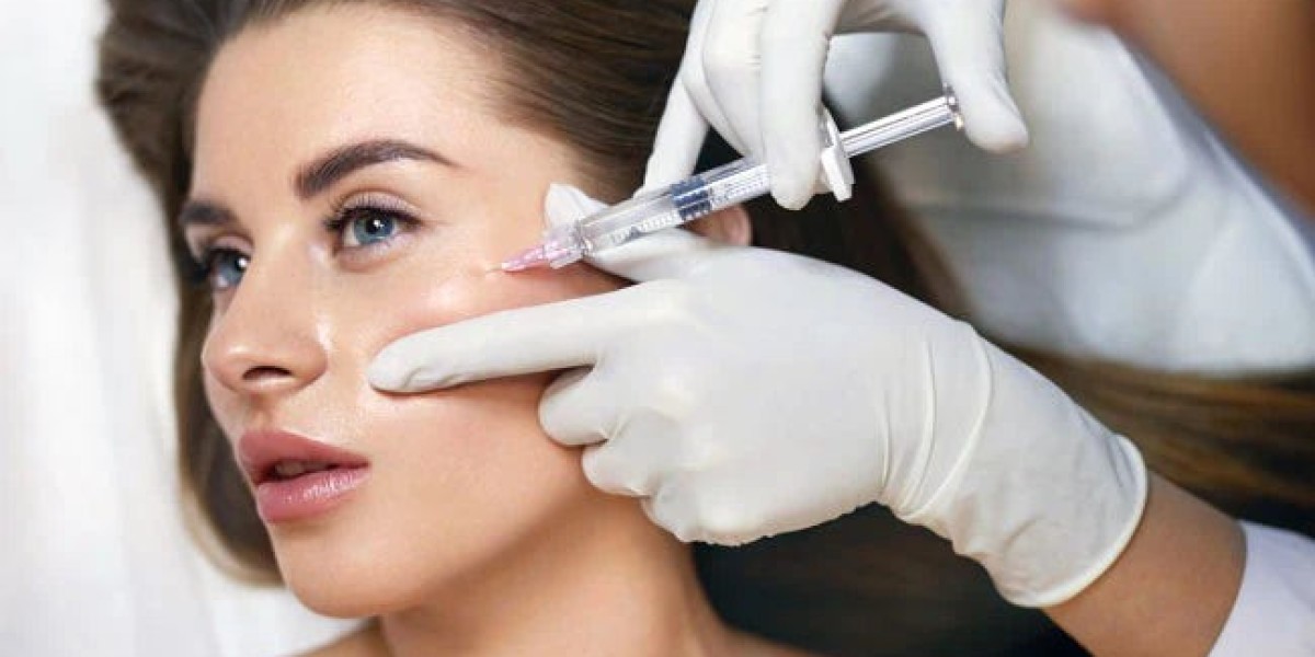 Dubai’s Beauty Trend Alert: Jalupro Super Hydro for Flawless, Hydrated Skin