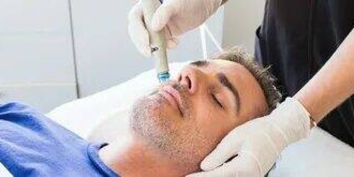 Red Carpet Ready: Why Riyadh’s Influencers Swear by Hydrafacials