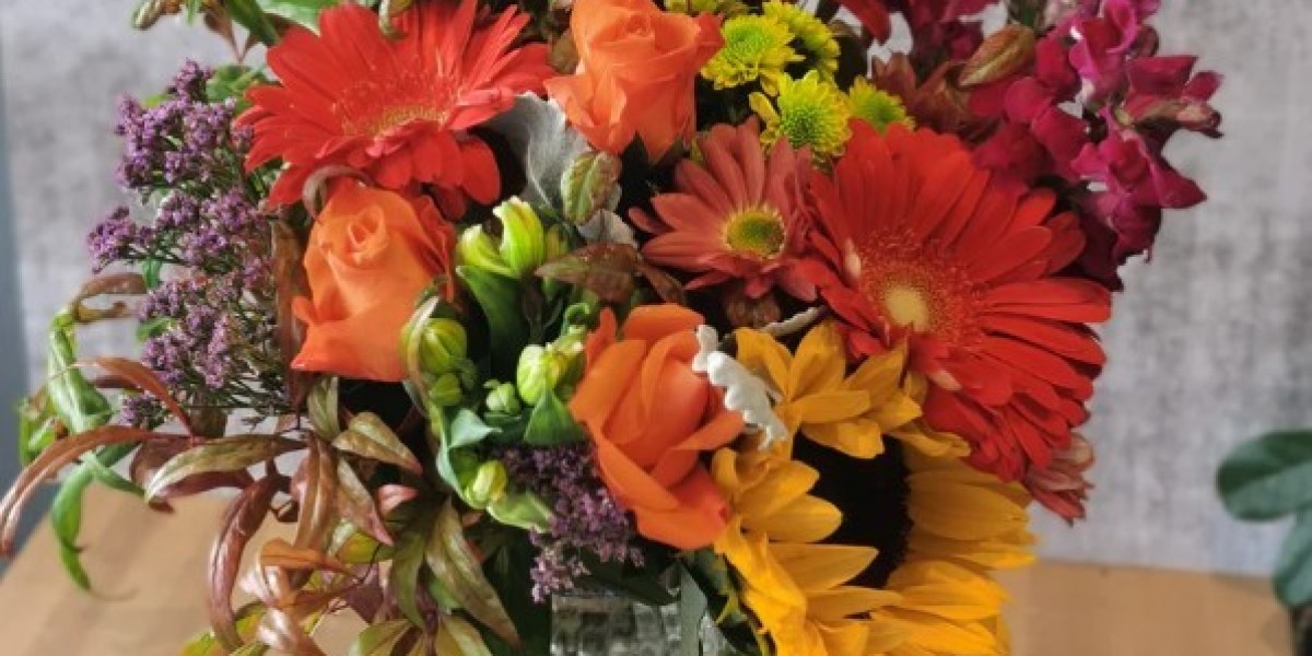 Bringing Fresh Blooms to Your Doorstep with Expert Floral Craftsmanship