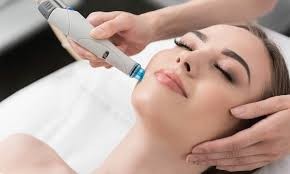 How Long Does a Hydrafacial Take ...