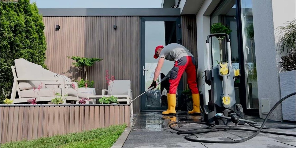 When Is the Best Time to Book a Mobile Pressure Washing Service?