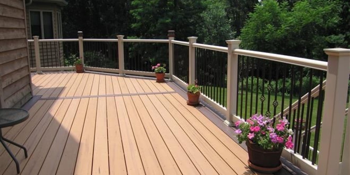 Deck and Fence Remodeling Services in SeaTac WA – Upgrade Your Outdoor Space with More Care LLC