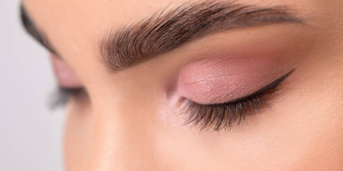 Microblading in Dubai vs. Other Brow Treatments: Which Wins?