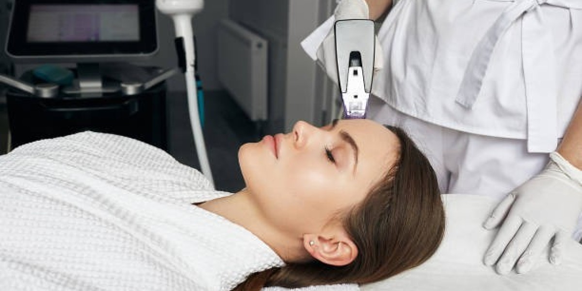 Morpheus 8 Treatment in Dubai: Safety and Side Effects Guide