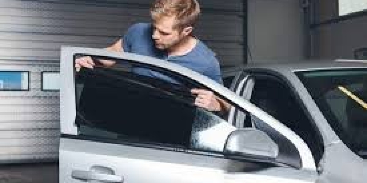 Premium Window Film Dubai and Car Tinting Dubai Solutions