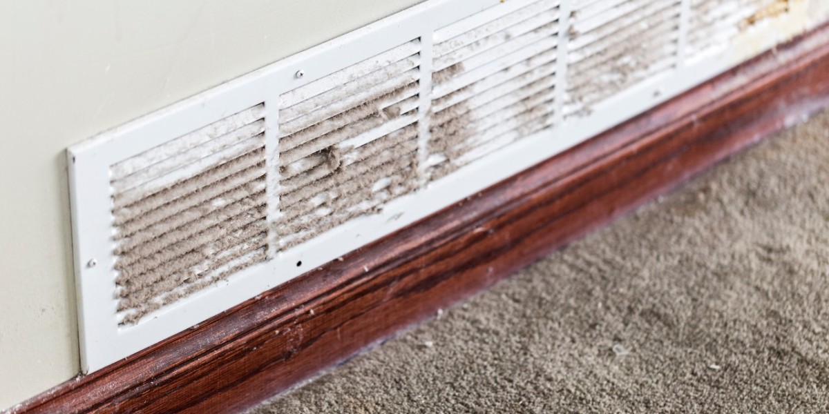 How to safely clean a dryer vent?