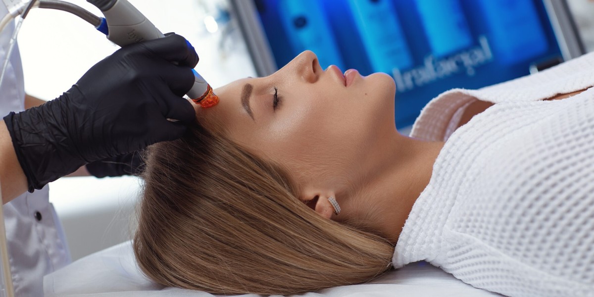 HydraFacial Treatment in Dubai for Instant Glow