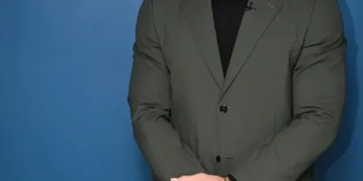 The Tonight Show Roman Reigns Suit – Stylish Celebrity Inspired Men’s Formal Suit