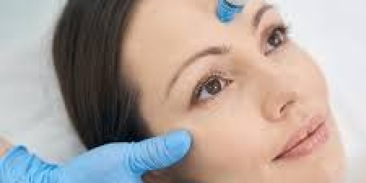 Hydrafacial Treatment in Dubai for Skin Rejuvenation
