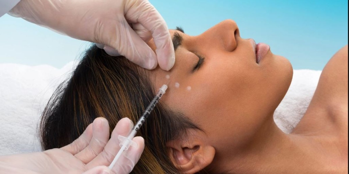 Botox in Dubai: Achieving a Natural and Youthful Look