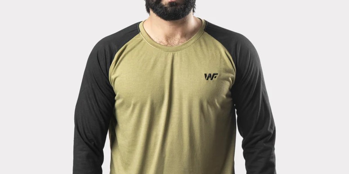 Full Sleeves T-Shirt Pakistan: Perfect Fit for Modern Men