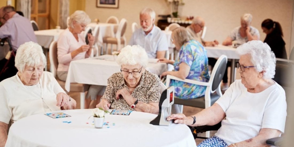 The Role of Caregivers in Modern Home Care Services in Boca Raton
