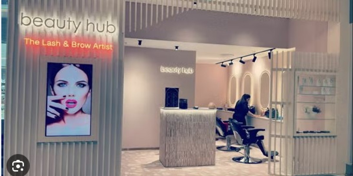 Eyebrow Threading Maroochydore: Expert Brow Shaping for Beautiful Results