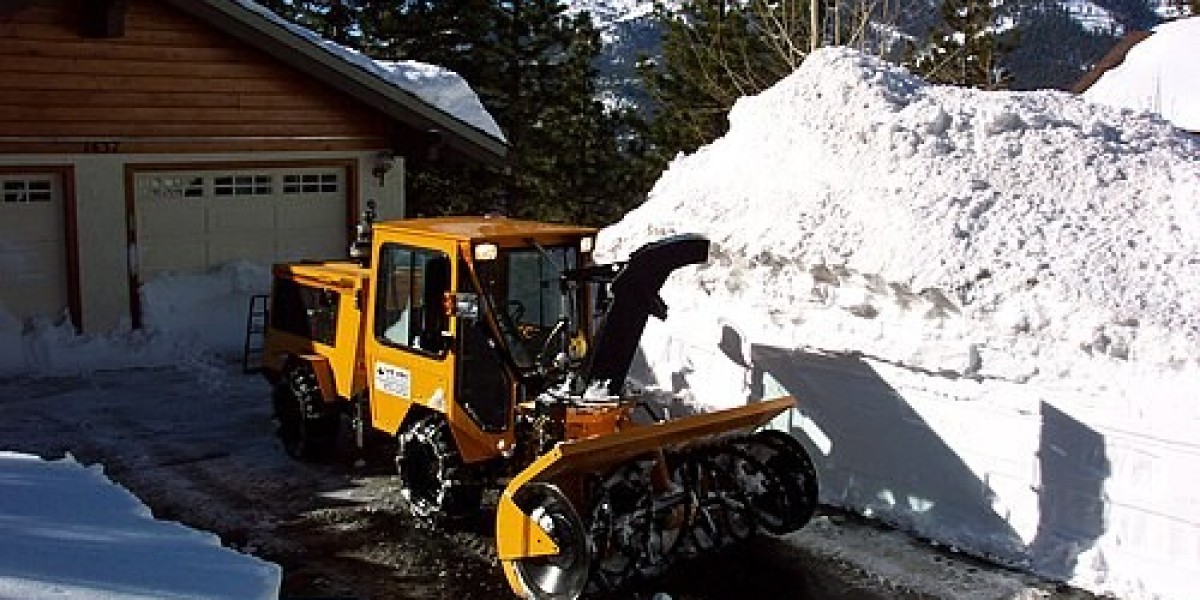 Professional Snow Removing in Syracuse NY with American Roofing