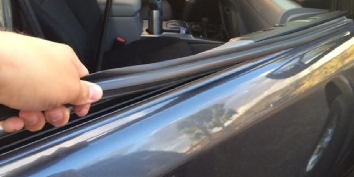 Automotive Weather Strip Market