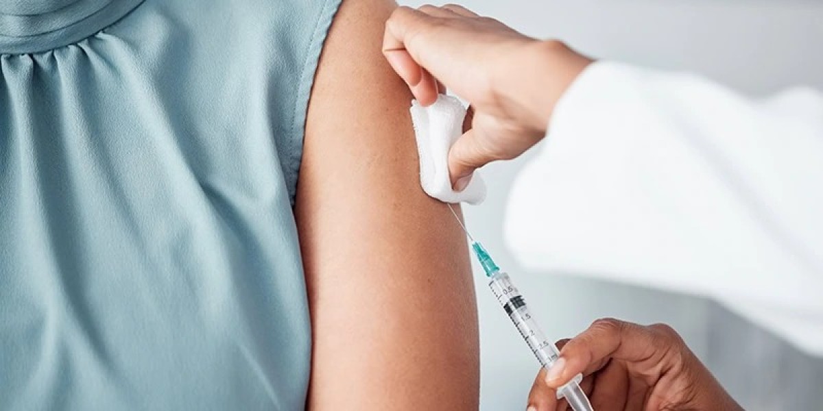 Peptide Treatment and Its Role in Advanced Skincare Science