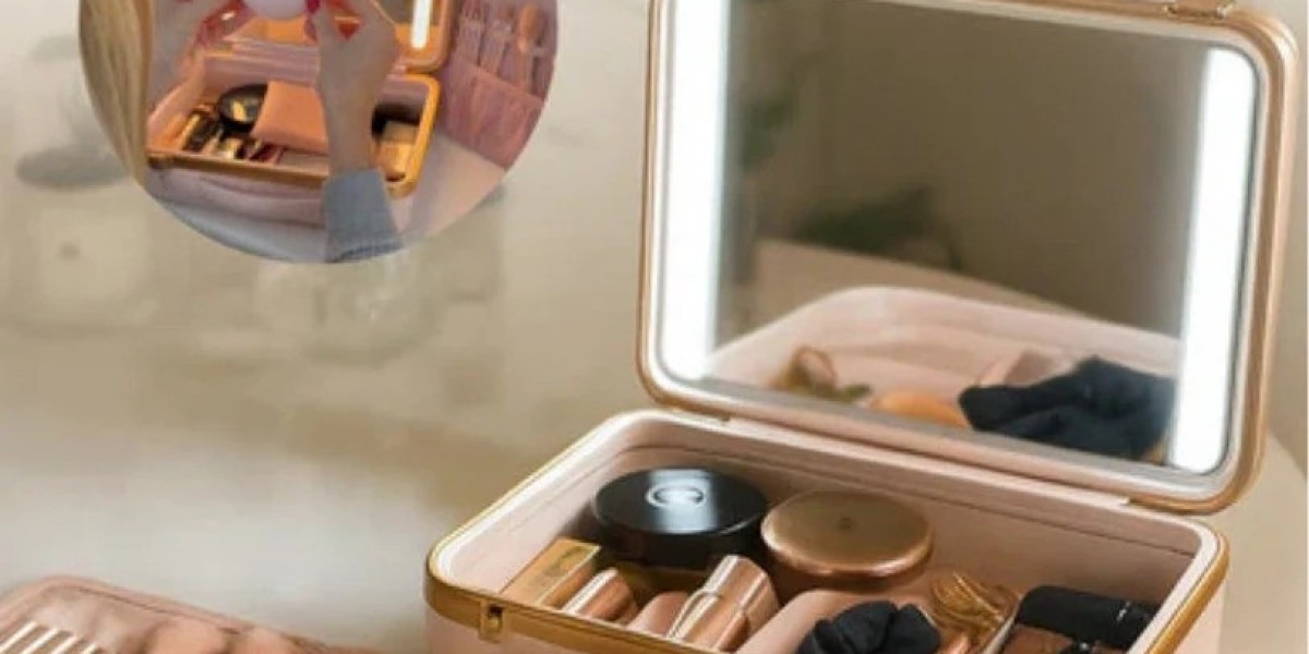 How to Choose the Perfect Cosmetic Makeup Box for Your Beauty Collection