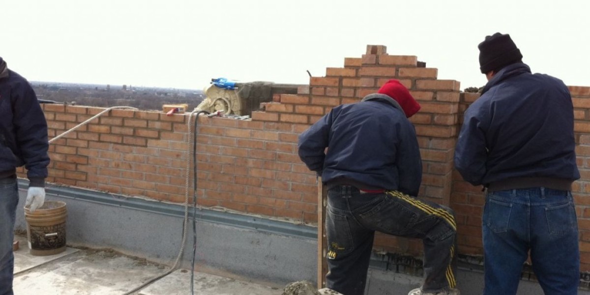 Why Best Residential Parapet Wall Contractors Matter for Your Property