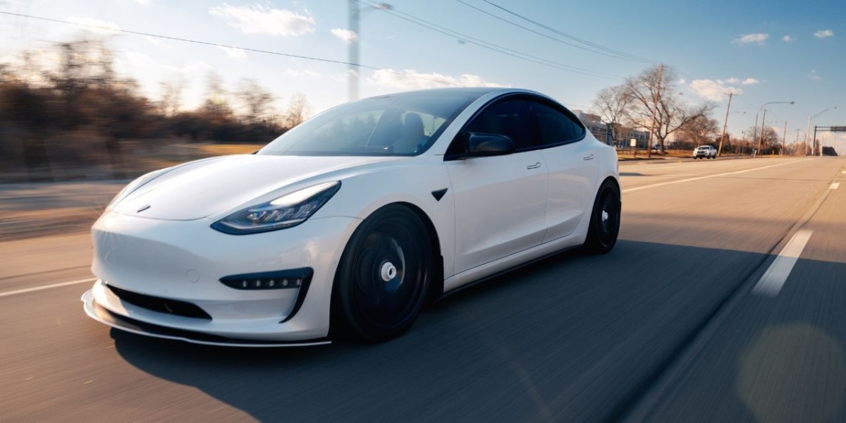 Driving Into Tomorrow: A Fresh Space for Car Enthusiasts in the U.S.