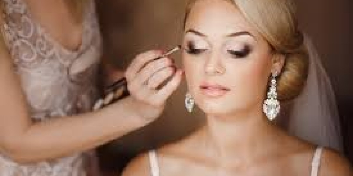 Best Makeup Artist in Dubai