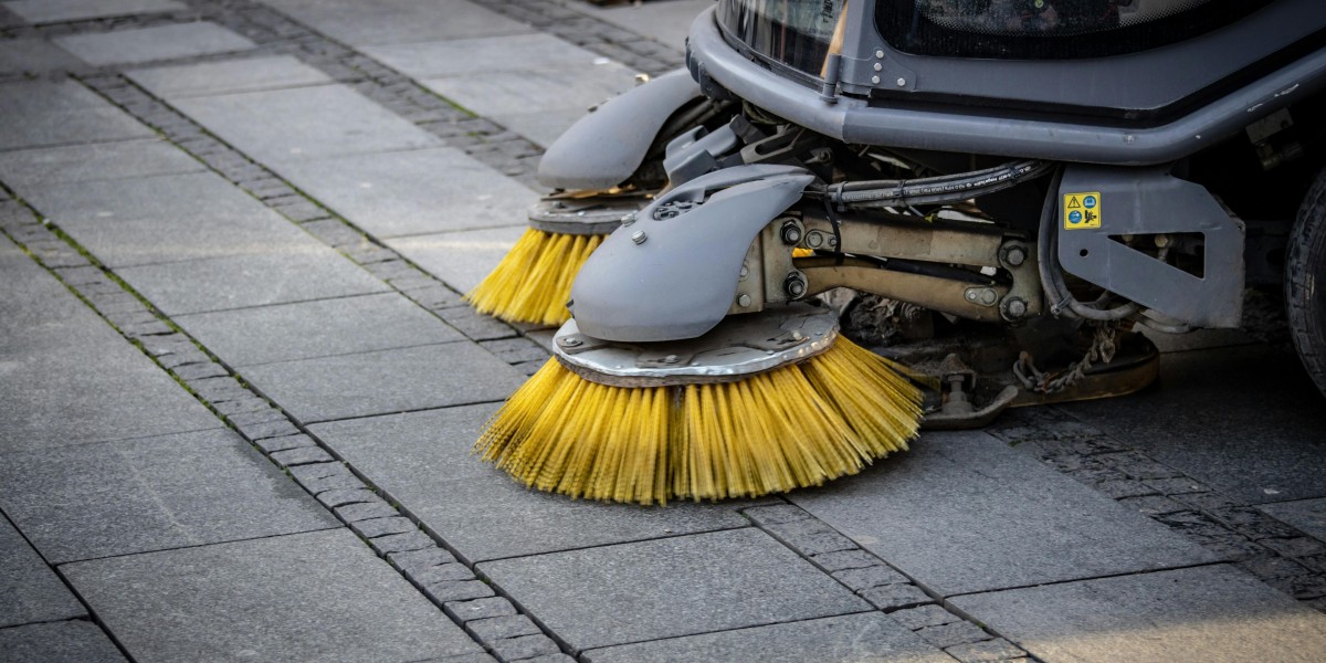 Smart and Sustainable Cleaning Technologies Fuel Global Market Expansion