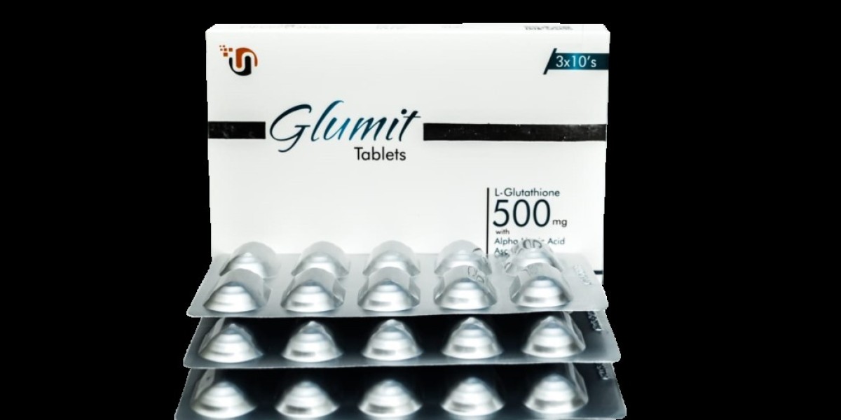 Daily Skincare Routine for Acne-Free and Healthy Skin 