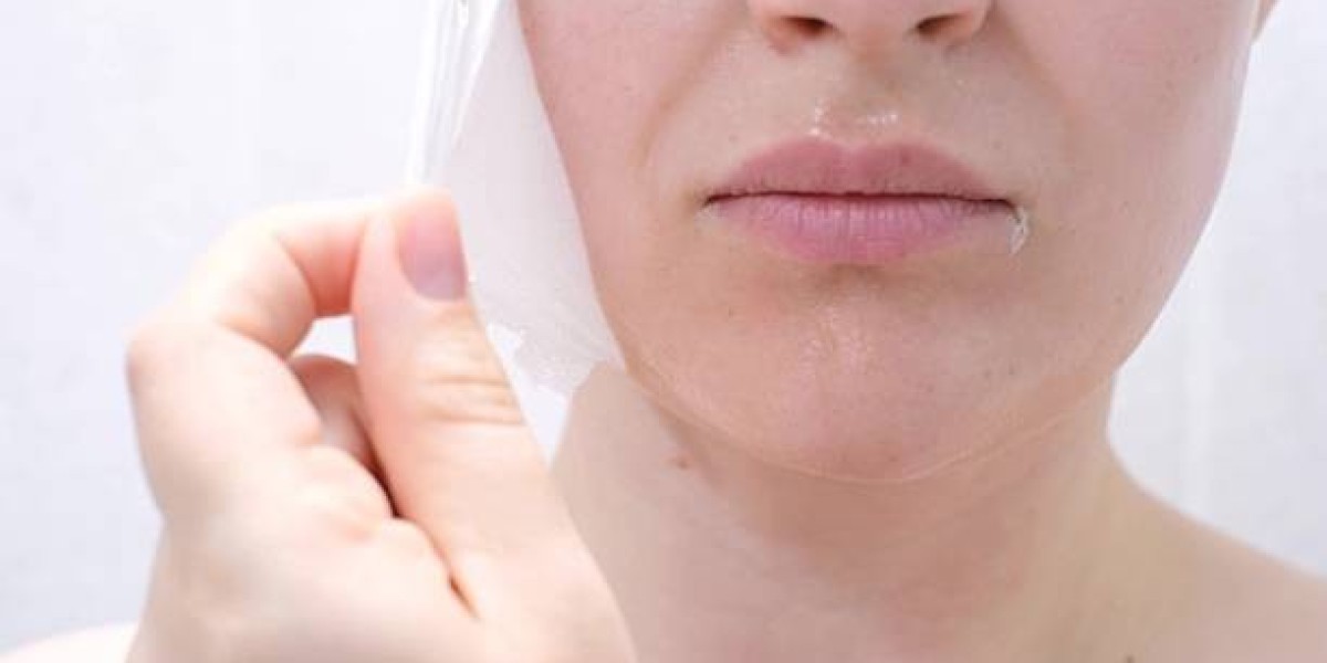Mandelic Peel in Dubai: What Is the Downtime?