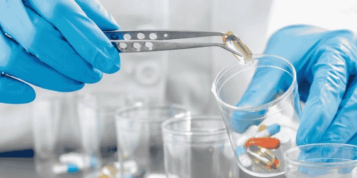 Future of Pharmaceutical Chemistry in Drug Formulation and Analysis