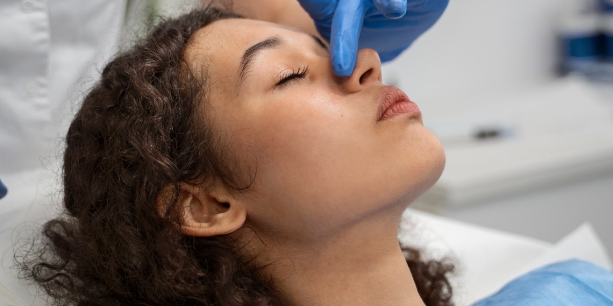 Rhinoplasty in Islamabad and the Importance of Facial Symmetry Flow