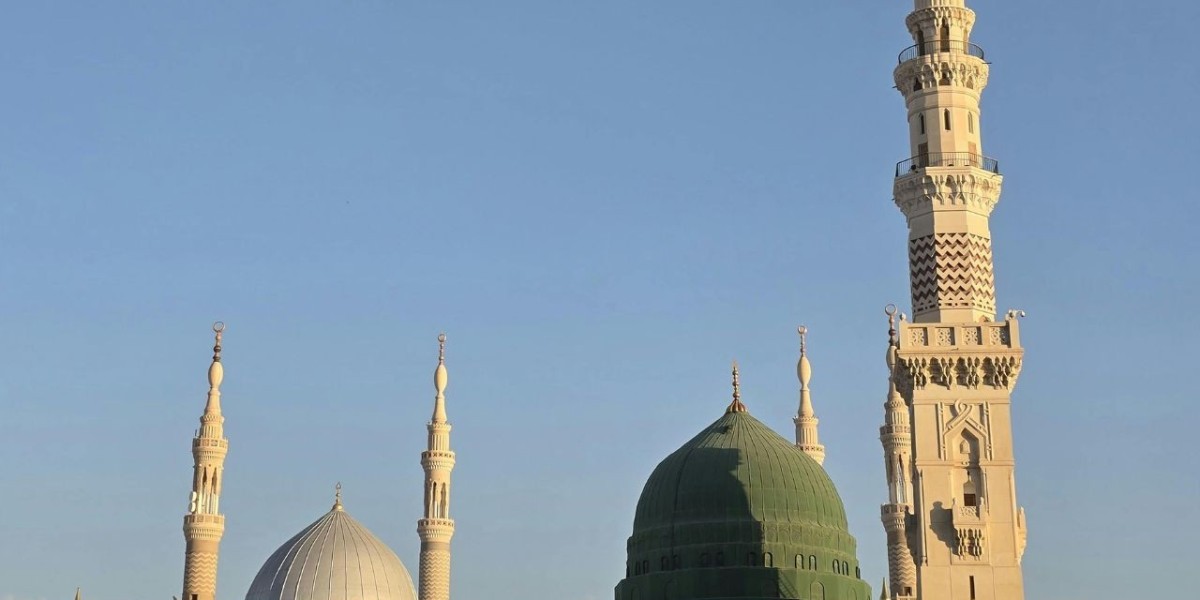 Umrah Packages: Your Complete Guide to Planning a Sacred Journey