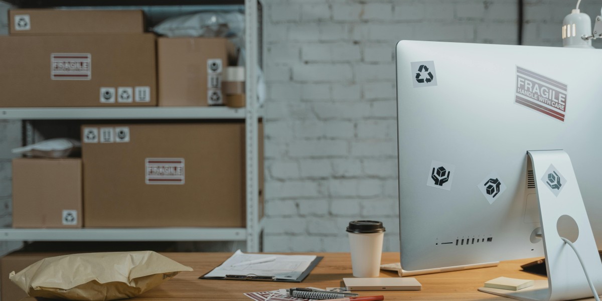 E-Commerce Business Storage: Managing Stock Efficiently