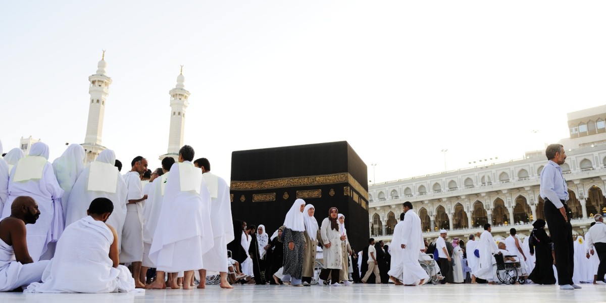 Cheap Umrah Packages 2026: Affordable Pilgrimage with Makkah Travels