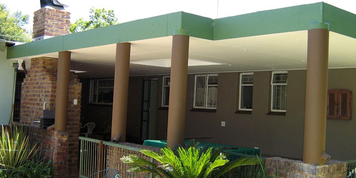 Patio With Roof