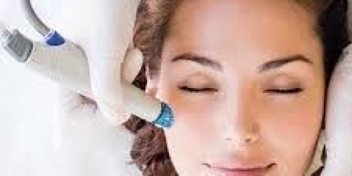 HydraFacial in Dubai: The Ultimate Solution for Healthy and Glowing Skin