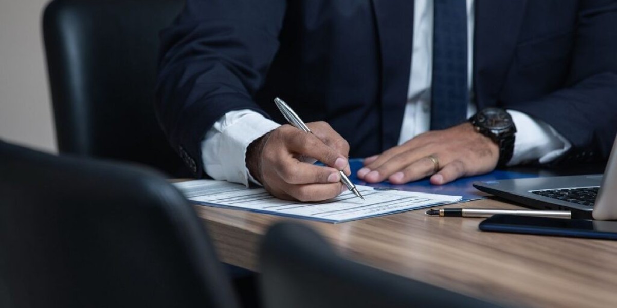 Servicios Fiscales y Seguros Empresariales para Dueños de Negocios