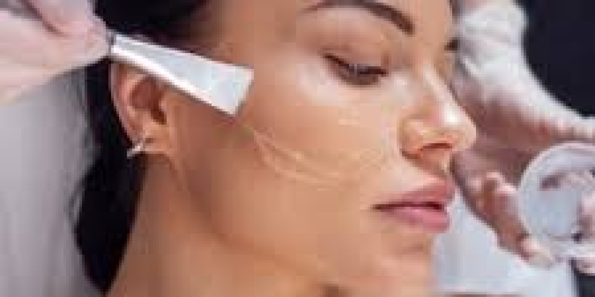Chemical Peels in Dubai: A Complete Guide to Healthier, Brighter Skin
