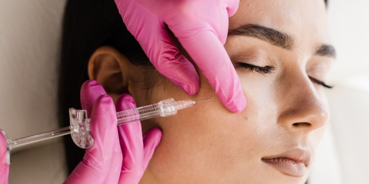 How Botox Injection in Dubai Improves Skin Texture
