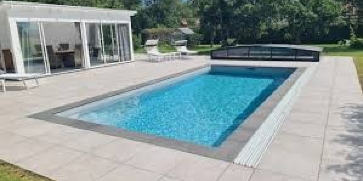 Professionella poolprojekt från idé till färdig installation