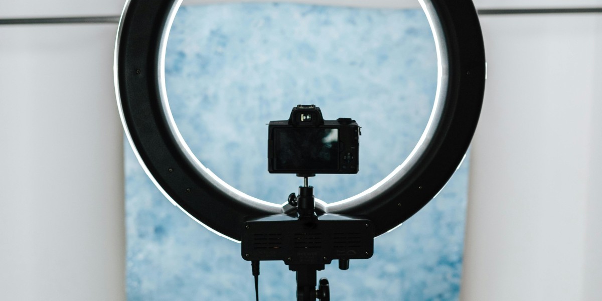 Global Ring Lights Market Emerging Technologies and Industry Developments