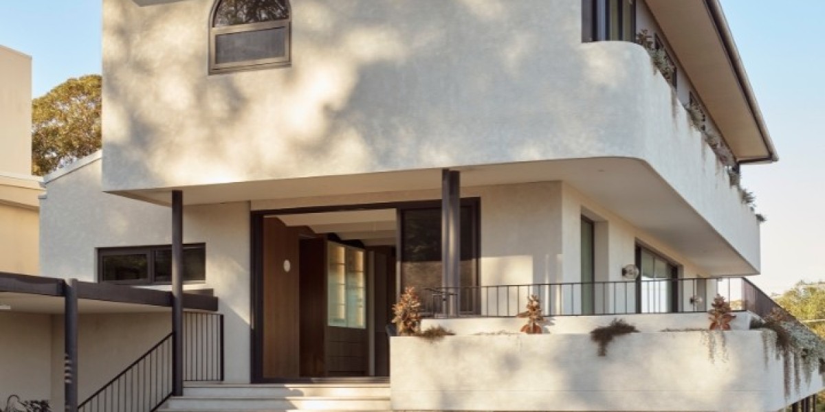 What Makes External Aluminium Sliding Doors Strong for Daily Use?