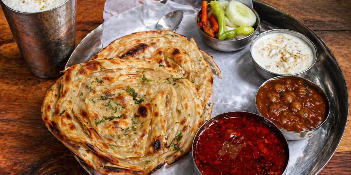 Explore Amritsar’s Famous Food Spots for an Unforgettable Culinary Journey
