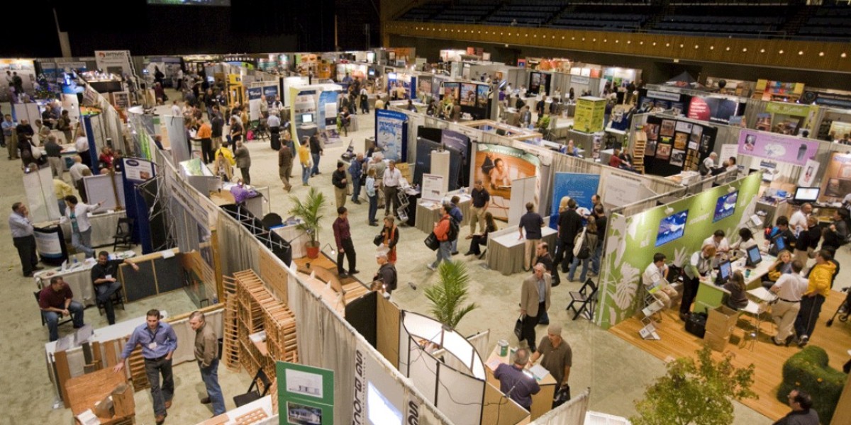 Leveraging Versatility with Trade Show Display Rentals