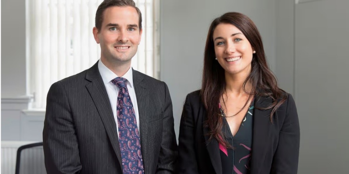 The Metrics of Excellence: How to Objectively Identify the Best Immigration Solicitors in London